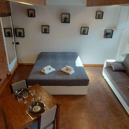 Appartamento Verona Centro Domm Luaran gambar